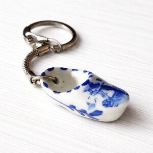 Delft Holland Netherlands Ceramic Clog Shoe Keychain